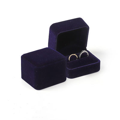 مربع أخضر داكن مخملي مجوهرات خاتم زواج التعبئة والتغليف صندوق مجوهرات