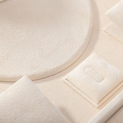 صواني مجوهرات مخملية فاخرة قابلة للتخصيص OEM لعرض مجموعات المجوهرات