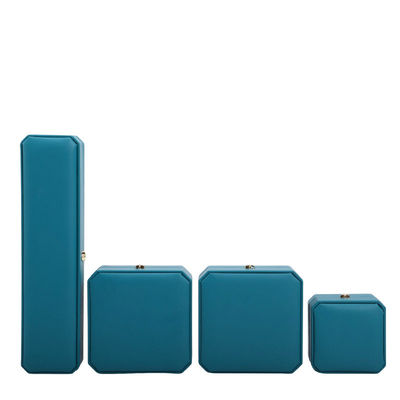 صندوق المجوهرات الجلدية من نوع Hanhong Crown Shape Cyan PU مثالي للأساور والخواتم